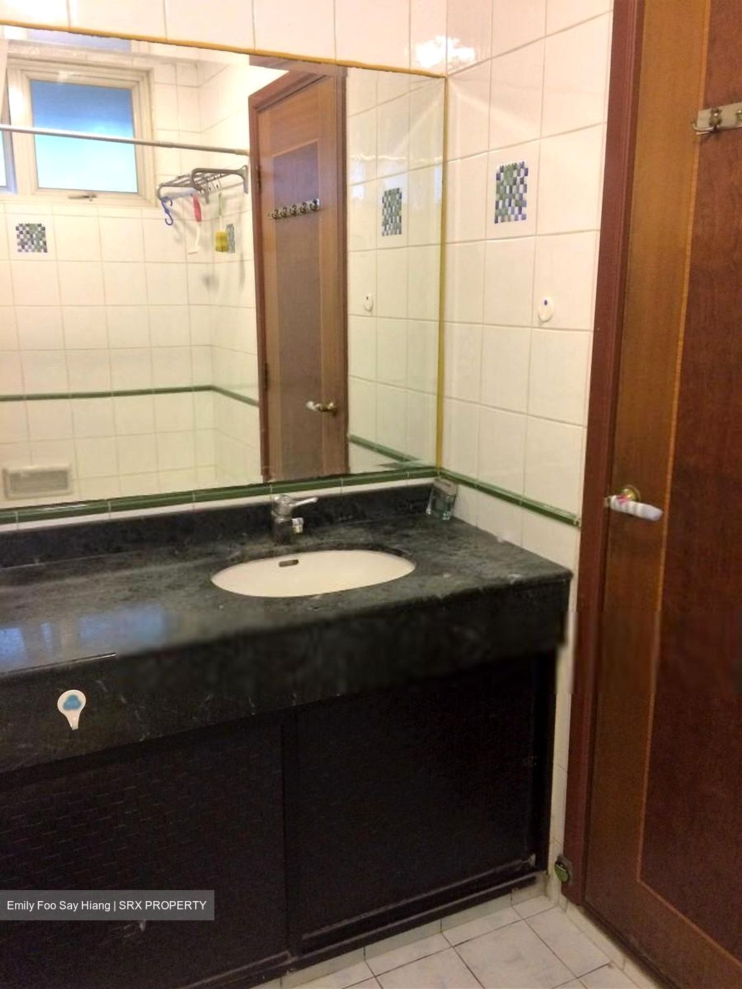 Sunshine Lodge (D19), Apartment #639065511